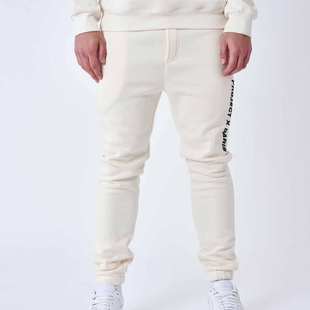 V3H0DCC6DCD673294FB85C326C30BACAAF1R5847586P2