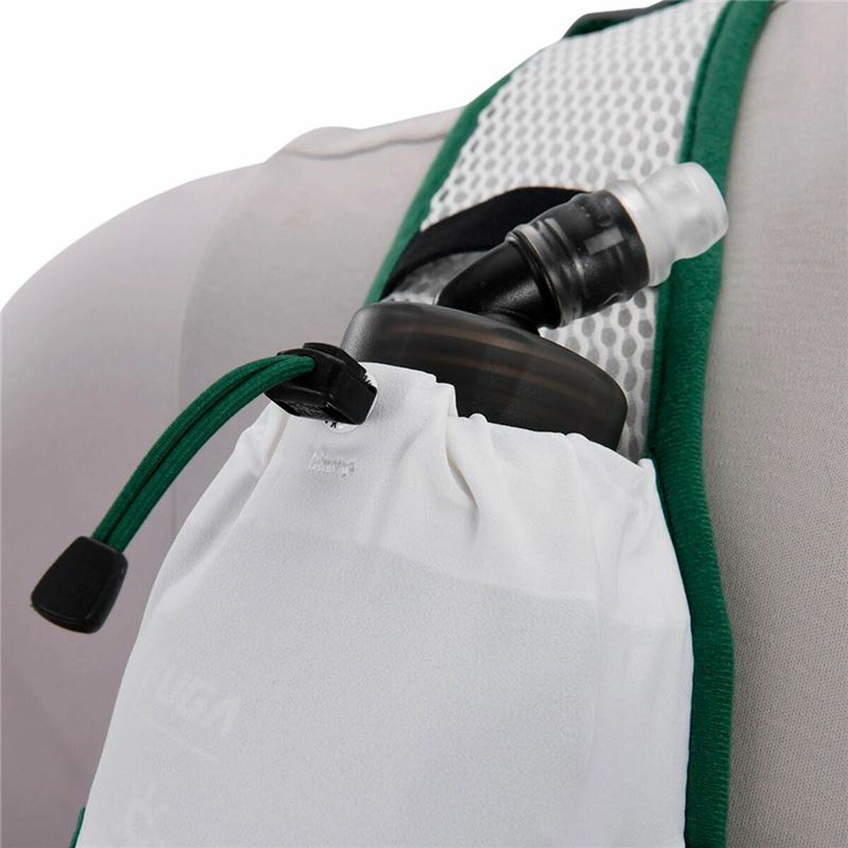 V3HA0850D4EE1360B4EAA7DE3D26C6EC029R6962550P4